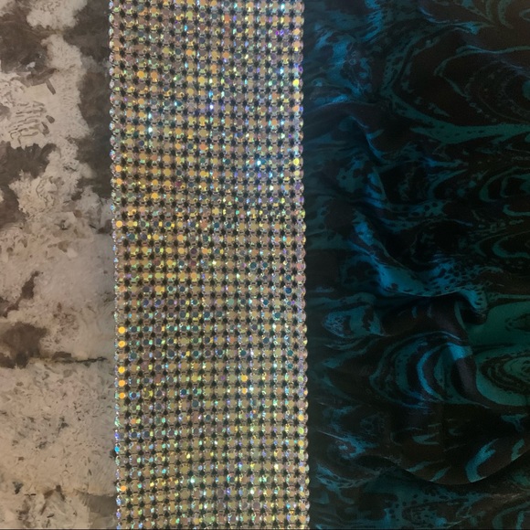 SKY top. Elastic band with Rhinestones at hips. Small - Picture 7 of 8